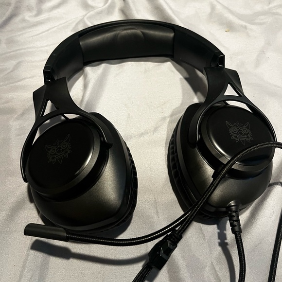 Wired Gaming Headset with Microphone - Picture 3 of 7